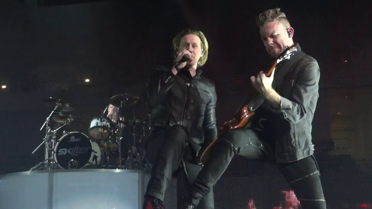 Skillet - Monster + The Resistance Winter Jam 2018 Mobile Alabama 02 / 01 / 2018