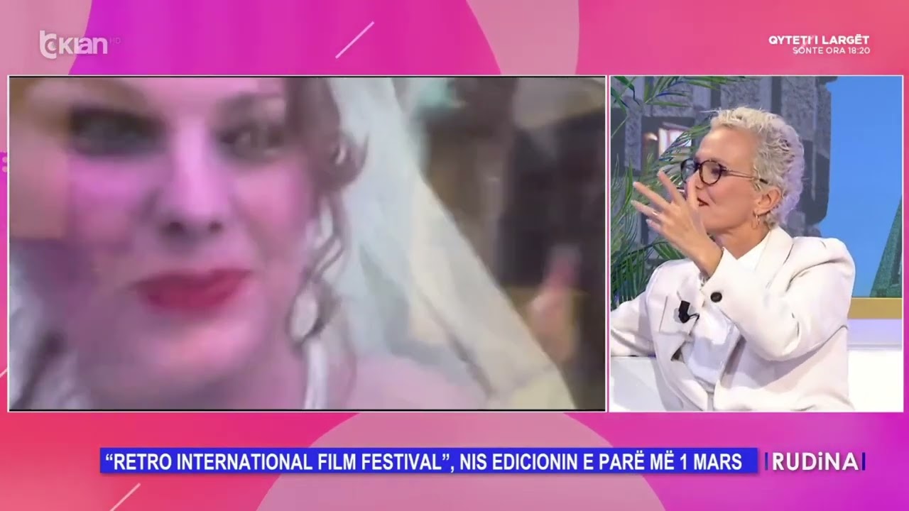 Besa Myftiu publikun librin &ldquo;Dit&euml;t e Vetmis&euml;&rdquo;, kopjen e par&euml; ia dhuron Rudina Magjistarit