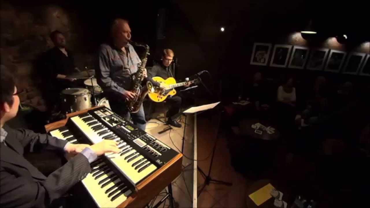 A Subtle One feat. Helmut Kagerer, Tony Lakatos, and Hal Tsuchida, and Tobias Backhaus