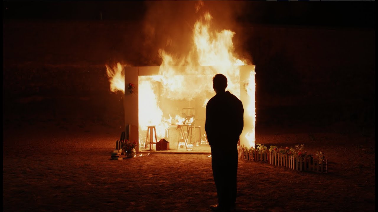 Tony Mils - Escribí Esto Para Ti  *Short Film