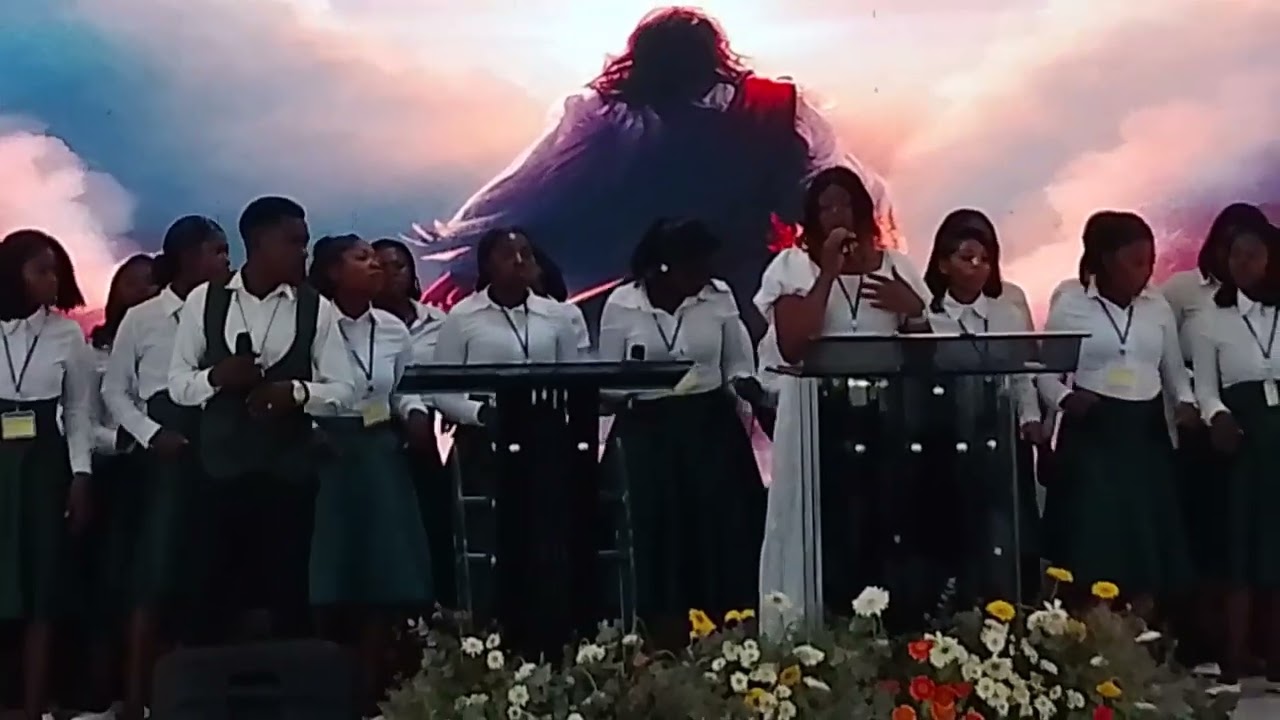 MY LAWYER (LIVE PERFORMING IN CHURCH 2025) GIFT GRACE THE MINISTER