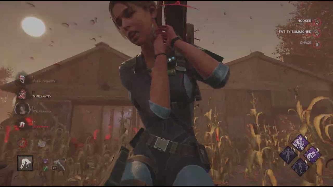 Huntress against a bully squad, no commentary. 