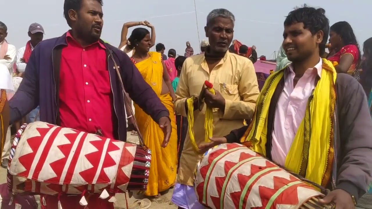 #video देखिए किस तरह गंगा घाट भागलपुर बटेश्वर स्थान में किस तरह सतवन करवाते हैं गौतम भगत जी