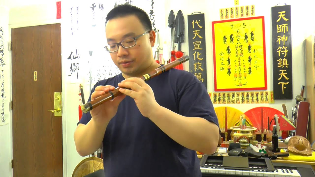 Difference Between Dizi and Xiao (Chinese Flutes)