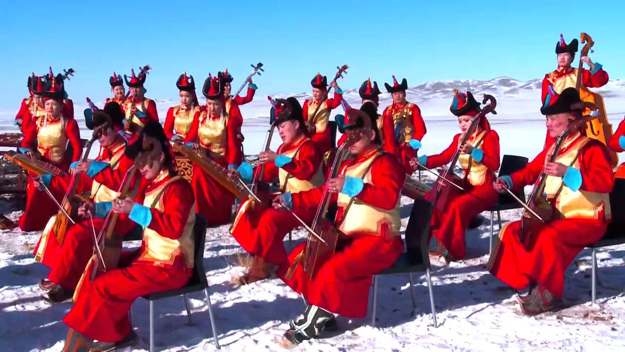 ҮДБЭЧ үзүүлж байна. СЭРСЭН ТАЛ
