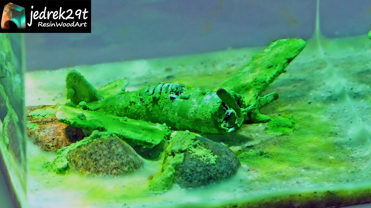 Plane Wreck Underwater / Diorama / RESIN ART