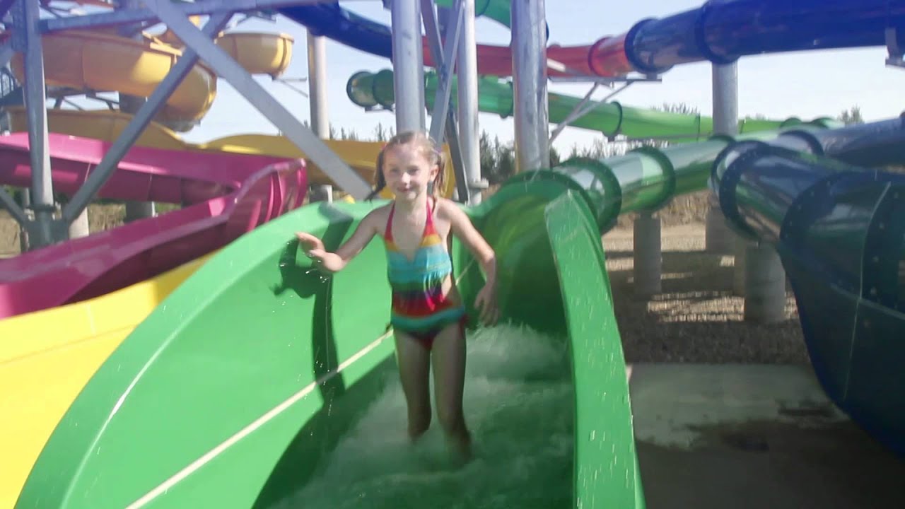 Family Twisters - Calypso Theme Waterpark