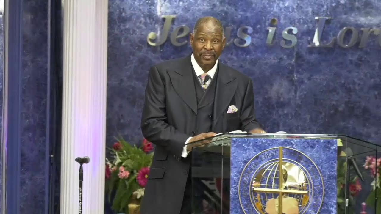 Apostle Lennell Caldwell : First Baptist World Changers International Ministries