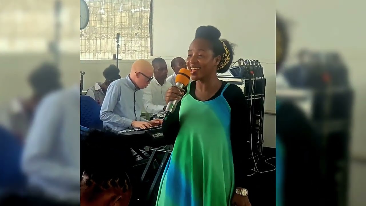 Nitakuandama kote - Sister Light