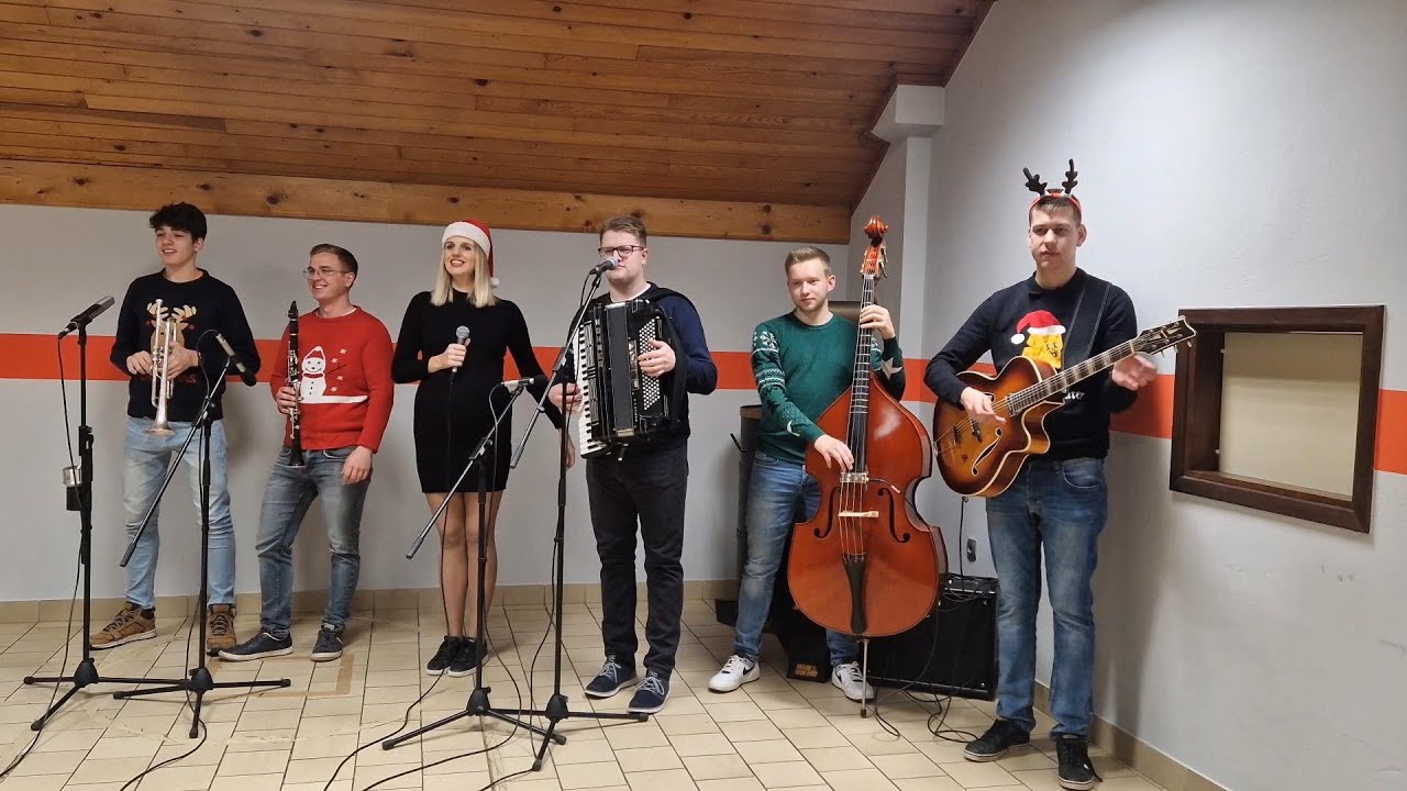 ANSAMBEL ŠKOF - Srečno novo leto