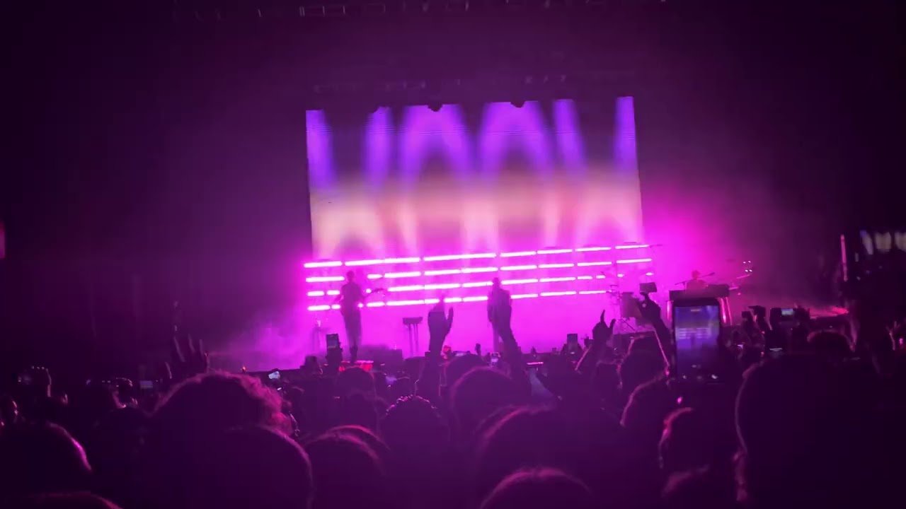 Foster The People Pseudologia Fantastica En Vivo Pepsi Center México 2025