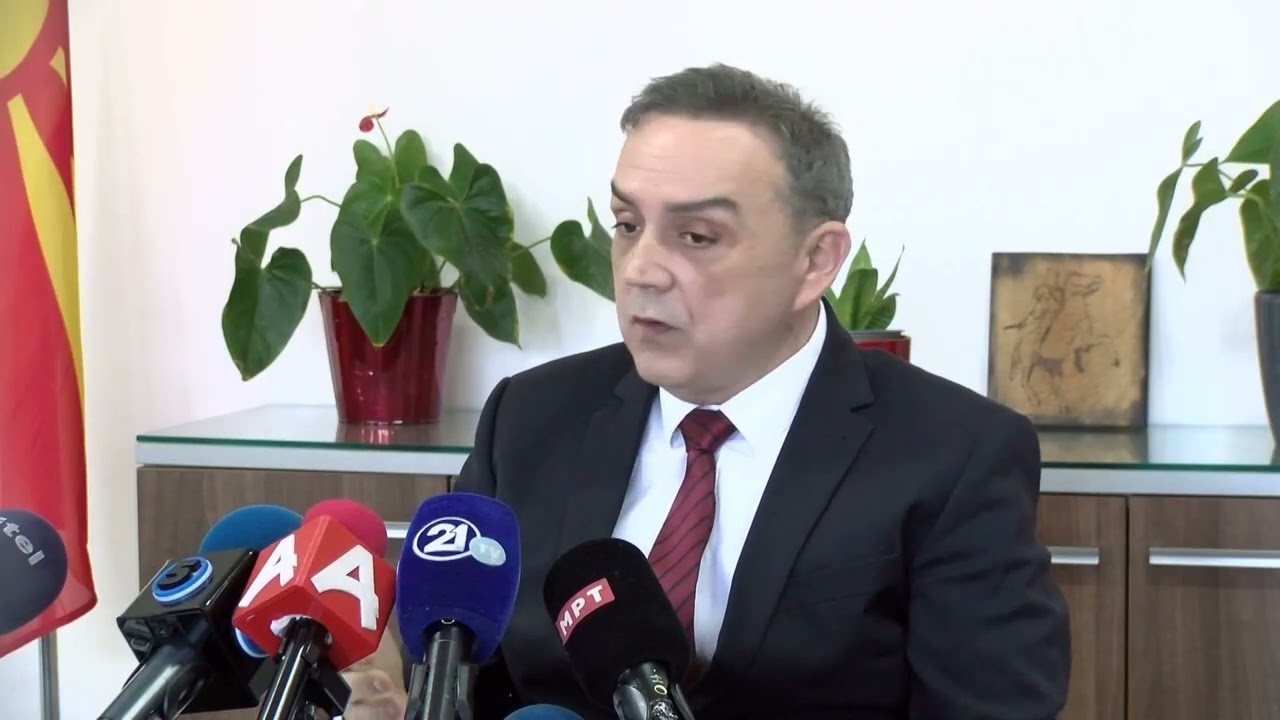 Адвокатот на „ОМО Илинден“ Менкиновски, доби црн печат за влез во Бугарија