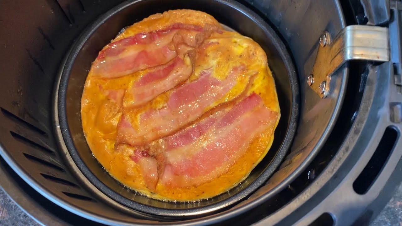 Air Fryer Bacon And Eggs - breakfast is served! 🍳🥓 So easy, it's the lazy cook's dream!