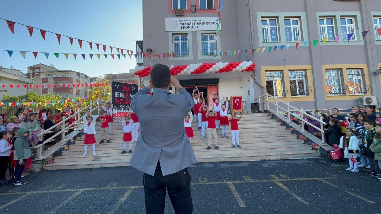 Cumhuriyet Bayramı Gösterisi