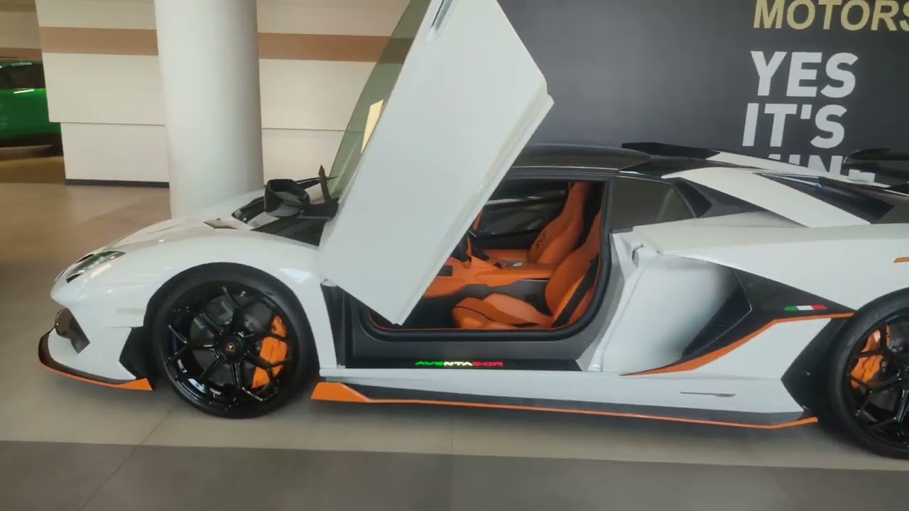 Pure V12 Symphony | Lamborghini Aventador SVJ Close-u@Ferrari #lamborghini#dubai#trending#viral 