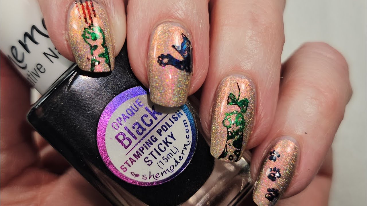 Bisquick Picks, letting my cat pick my mani