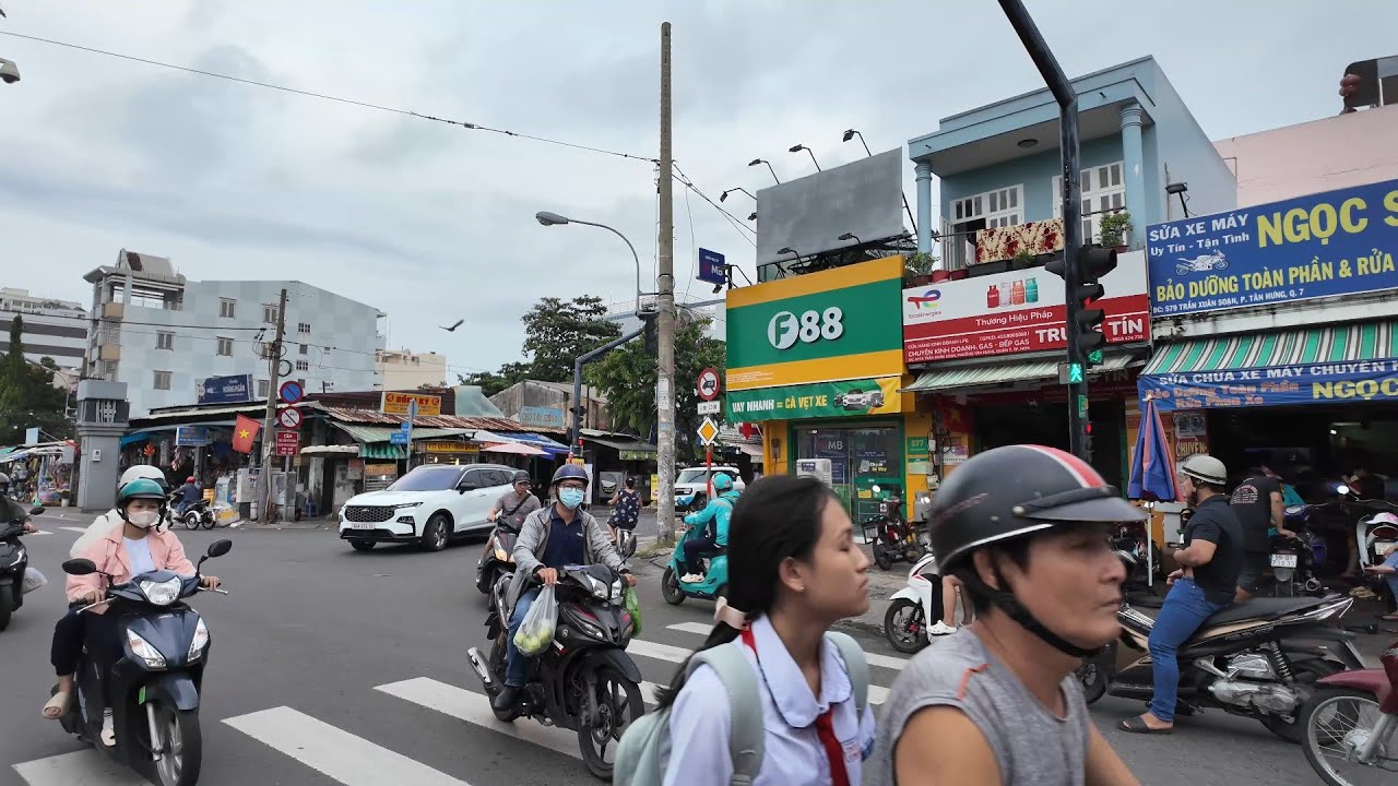 Exploring Local Life in Saigon | District 7 Streets and Riverside Walk