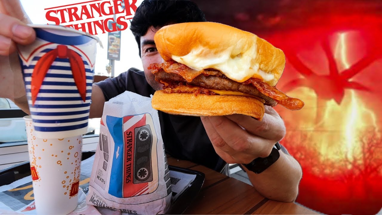 Probando la HAMBURGUESA de STRANGER THINGS del McDonald’s en CHILE