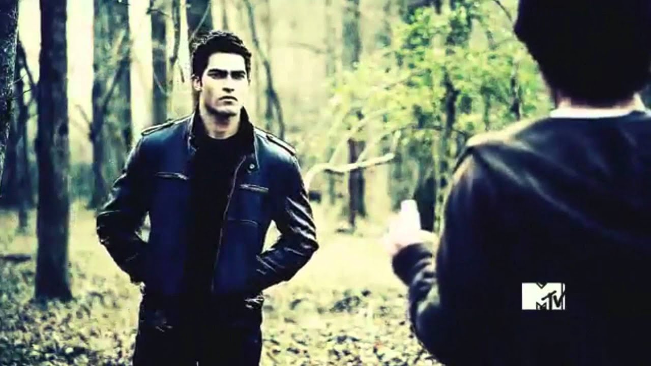 Stiles and Derek {Requiem for Blue Jeans}