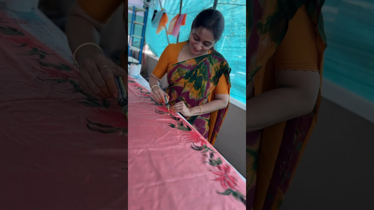 Saree Painting #kiranmai #handpainted #sarees #hansithacreations
