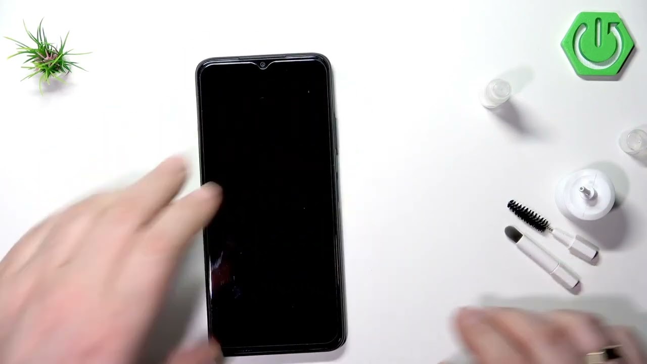 كيفية تنظيف مقبس سماعة الرأس في SAMSUNG Galaxy A22 5G