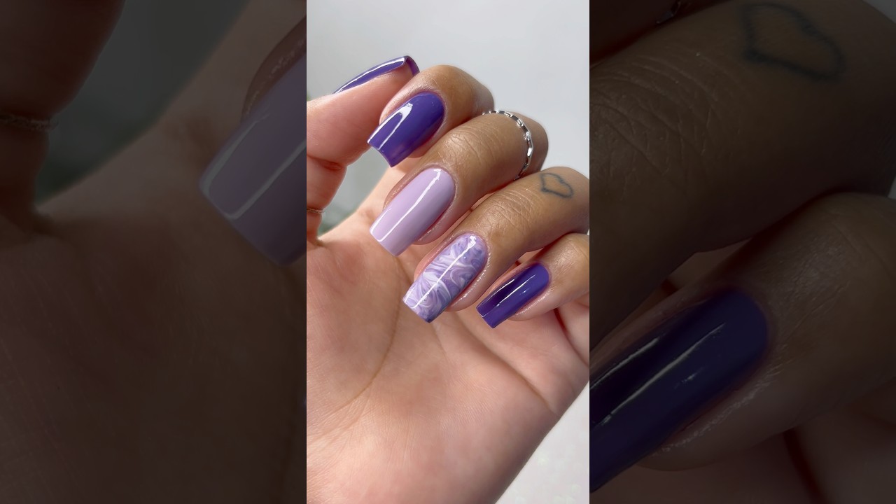 Tutorial marmorizado nas unhas 💜 #unhas #unhasdecoradas #nails #nailstutorial #marmorizado