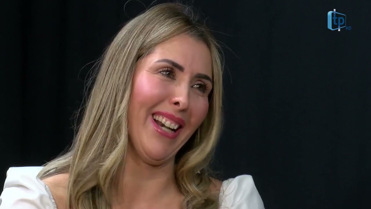 157 CRÓNICAS DESDE LA INTIMIDAD (CHARI POYATO)