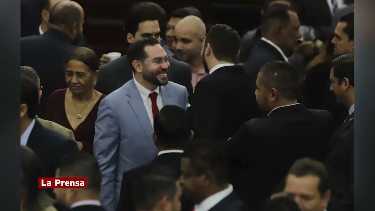 “La decisión es que Cálix sea el presidente provisional”, dice Carlos Umaña