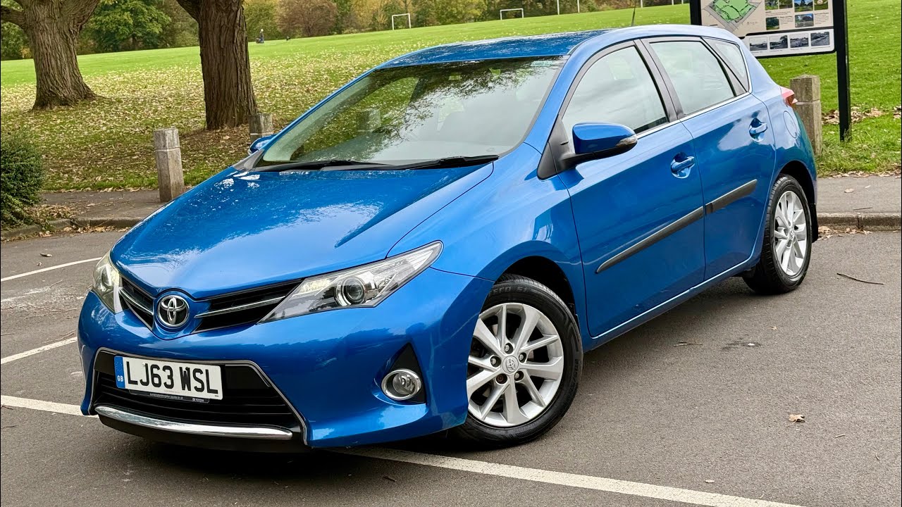 2013 Toyota Auris 1.6 v-matic Icon Automatic Petrol