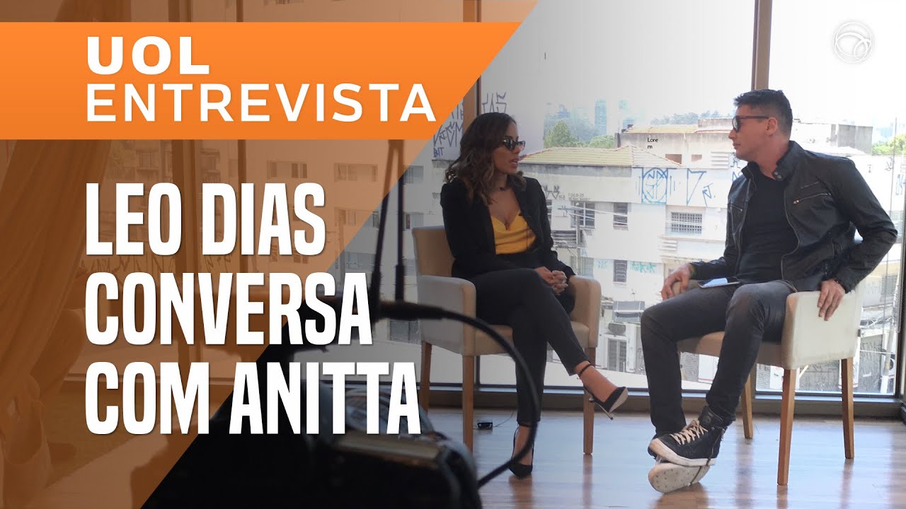 ANITTA CONVERSA COM LEO DIAS: 