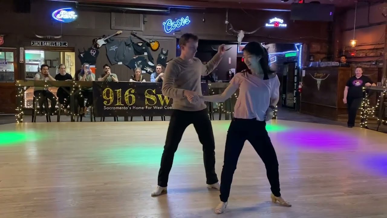 Austin Kois & Kathleen Sun @ 916 Swing (2/28/23)