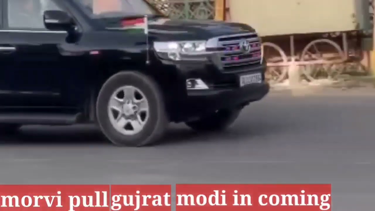 morvi pull gujrat.. crash  morbi flyover accident road accident dangerous accident 😭😭😭😭🙏🙏🙏