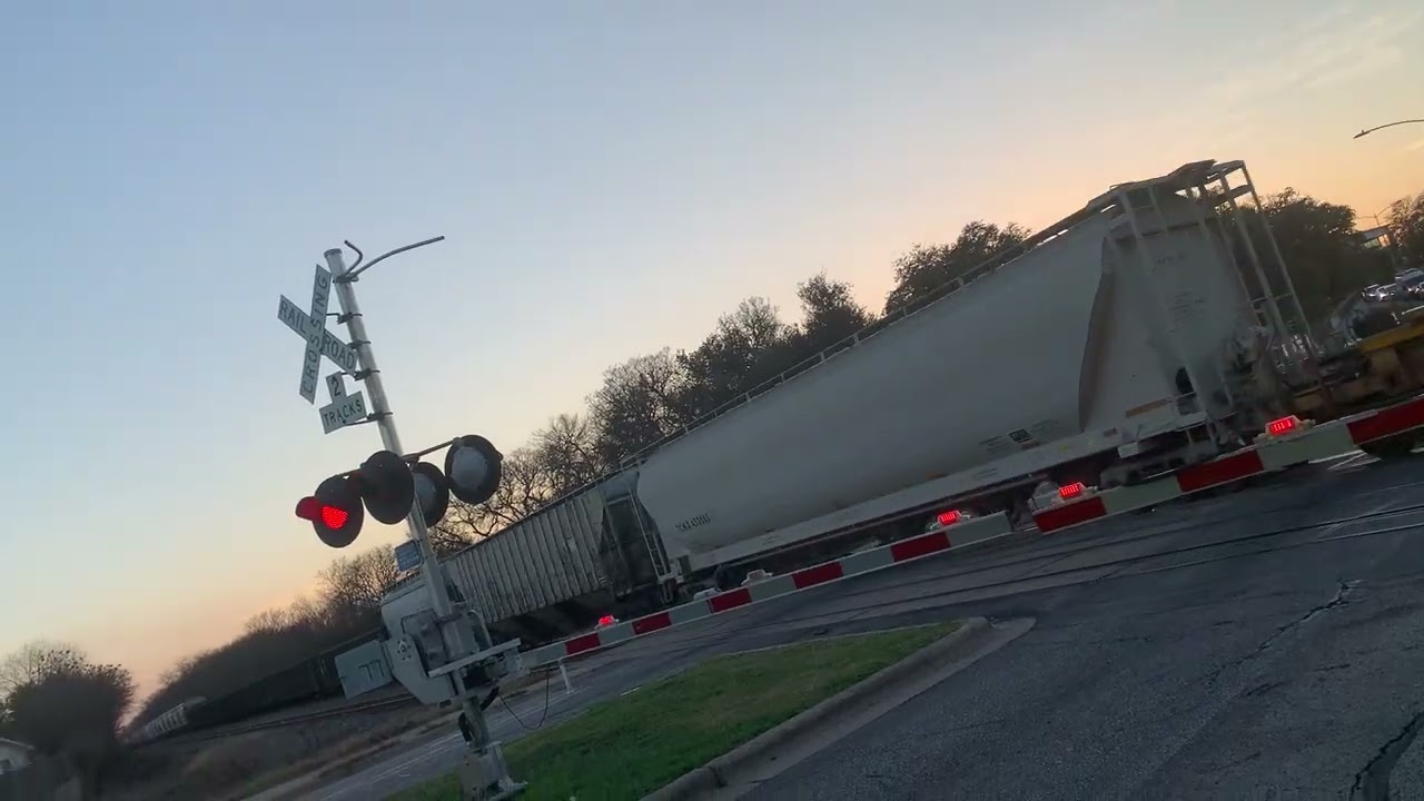 Northbound Union Pacific mix freight train at dittmar road in in south Austin Texas on 2/19/26