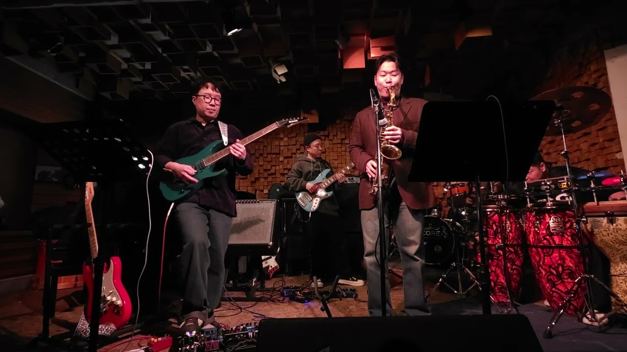 ROBIQ'S WORLD 클럽공연 2부 〈ROBIQ'S WORLD〉 클럽 에반스 2026.02.28(토)