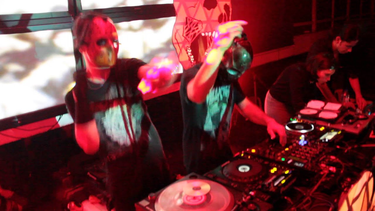 HALLUCINATOR -  [DNB - bogota ] 2015.