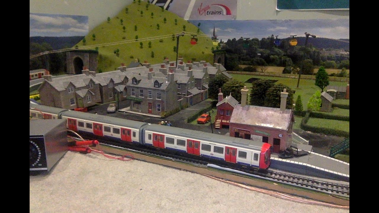 bachmann S stock London underground review and running test