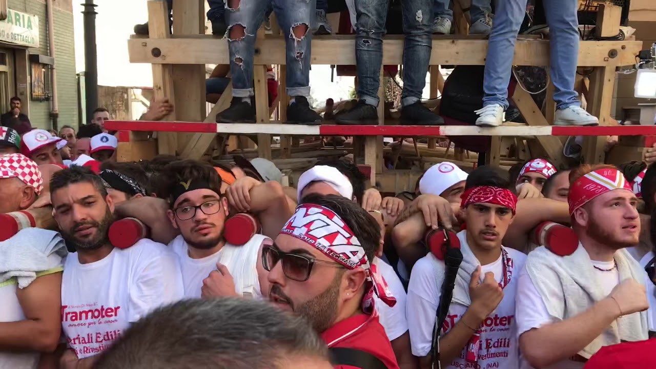 Barra 2018 - VOLONTARI BRUSCIANESI ARRIVO SUL CORSO