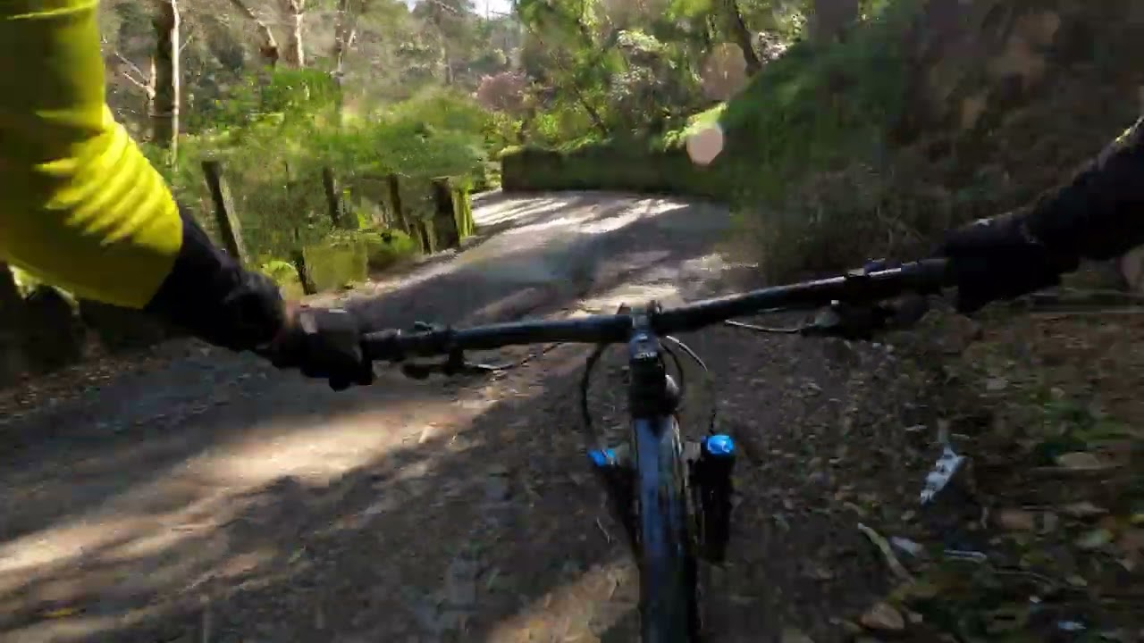 Sintra 💯🤘 do castelo até á vila #canyonbikes #gopro #mirabikes