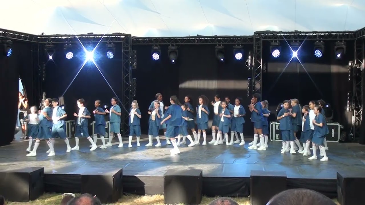 Hip-Hop 8/13ans  | Chorégraphie by Tina & Doly @ Ecole B-Style