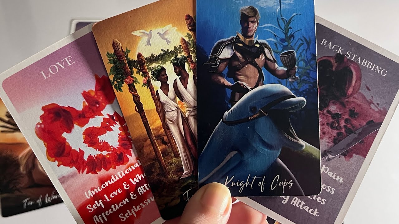 Who wants to talk to you & why?😍📱Hindi tarot card reading | Love tarot card reader