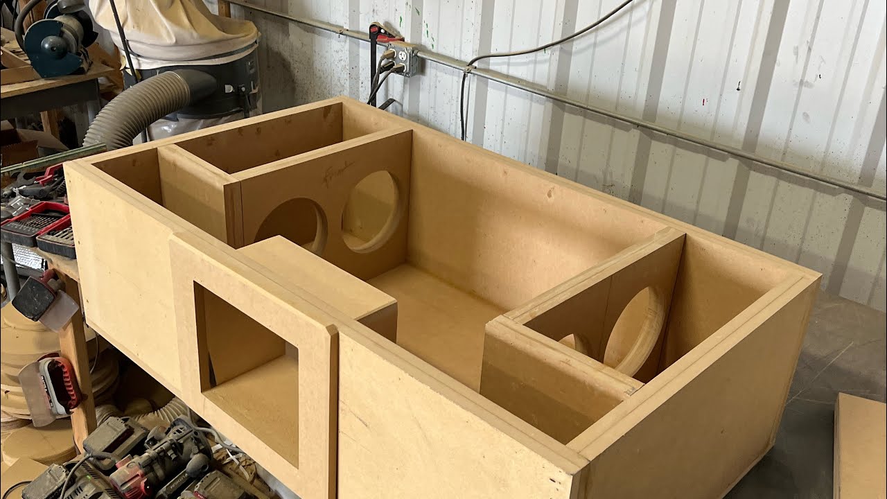 4th order bandpass 4-8” subwoofers. Full bridge amps?  Are they good?
