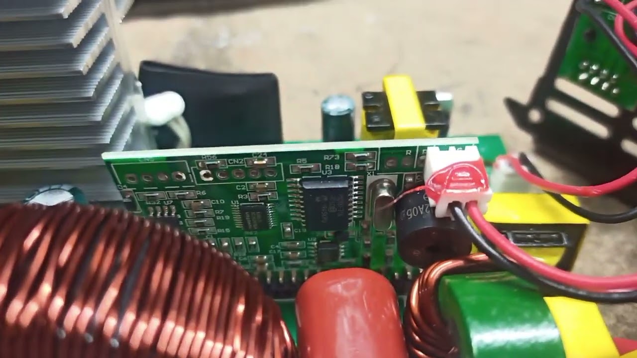 огляд EDECOA 12V 220V 1500W