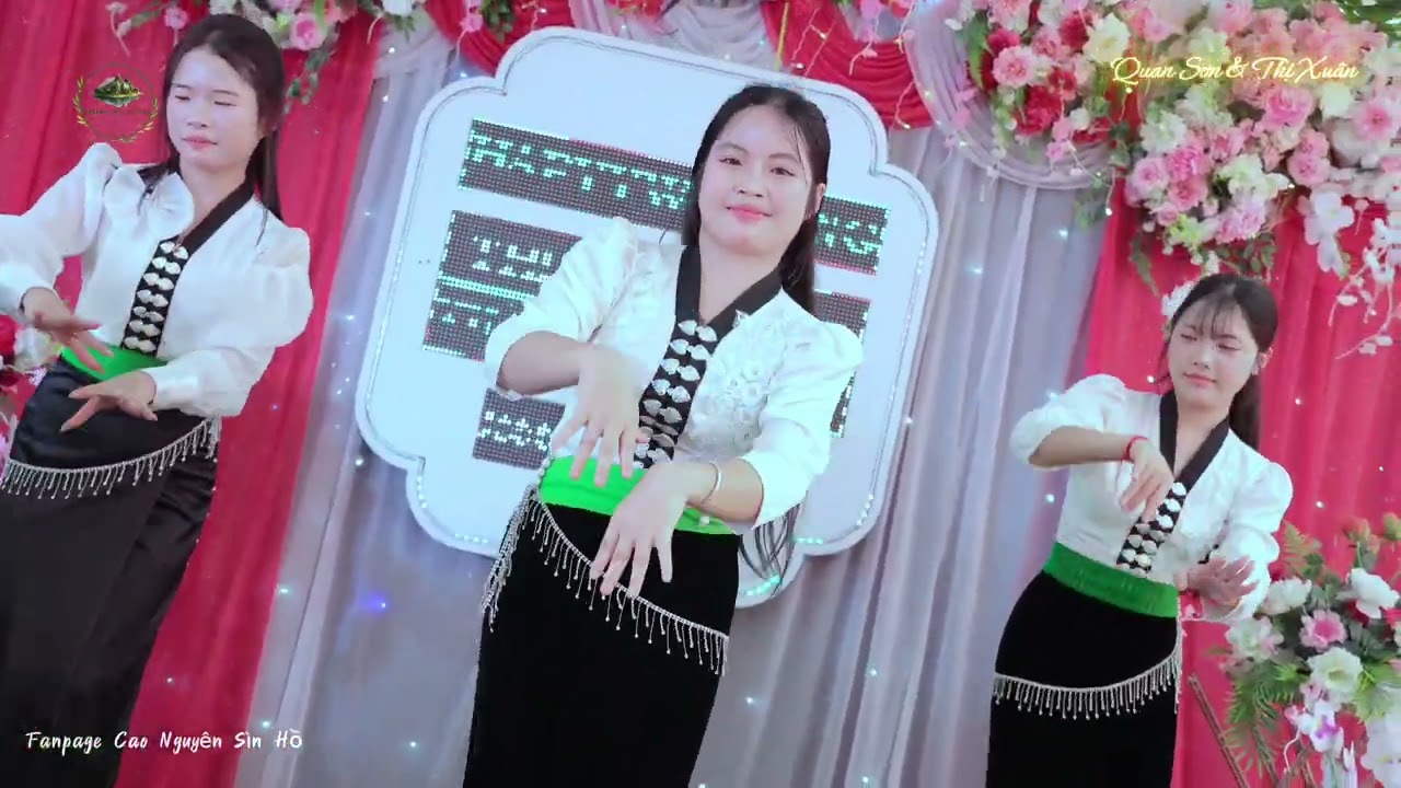 nhảy Lam Tơi của nhóm nhảy Nậm Cuổi, sôi động quá, lắc mông hết nước chấm