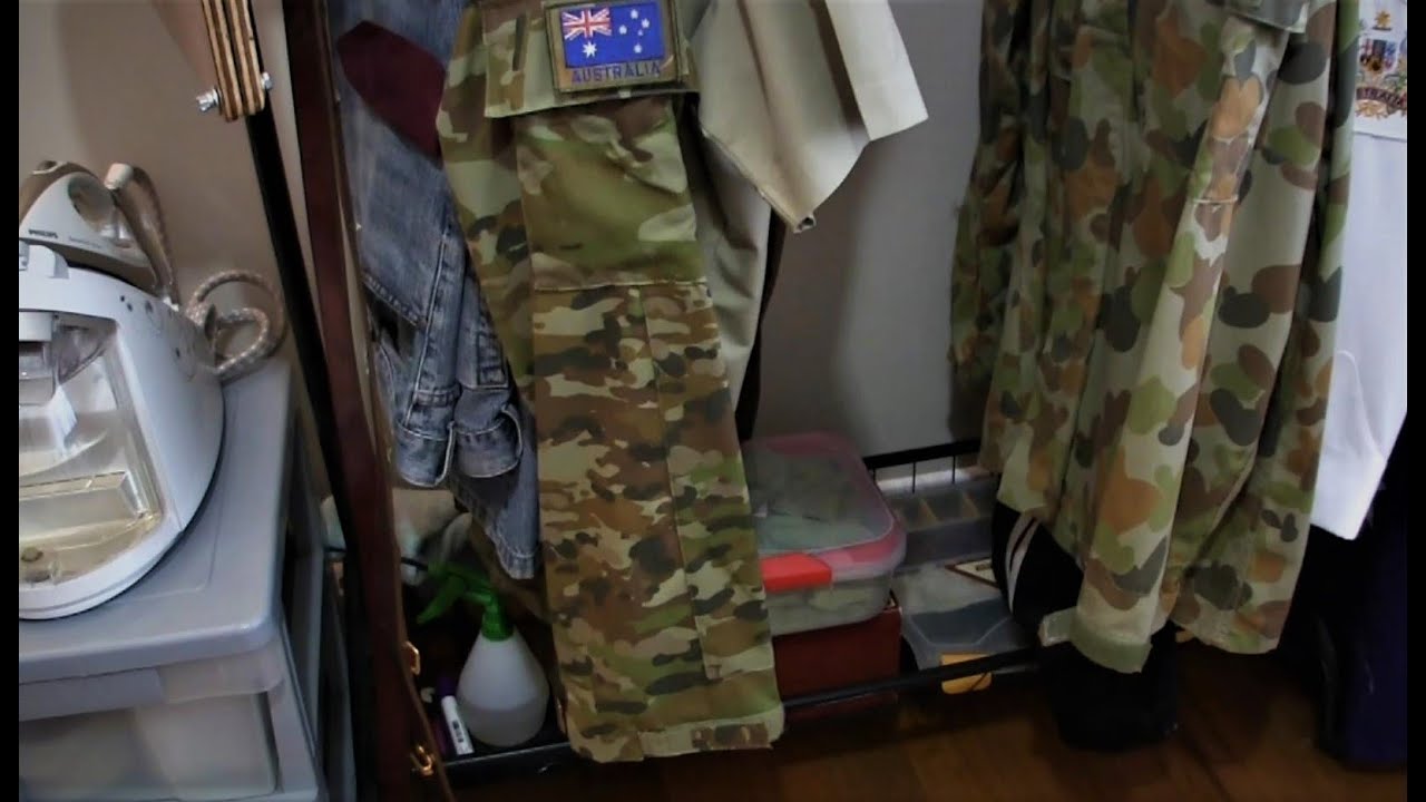 Storage of Sam Browne Belt and Uniform Accoutrements