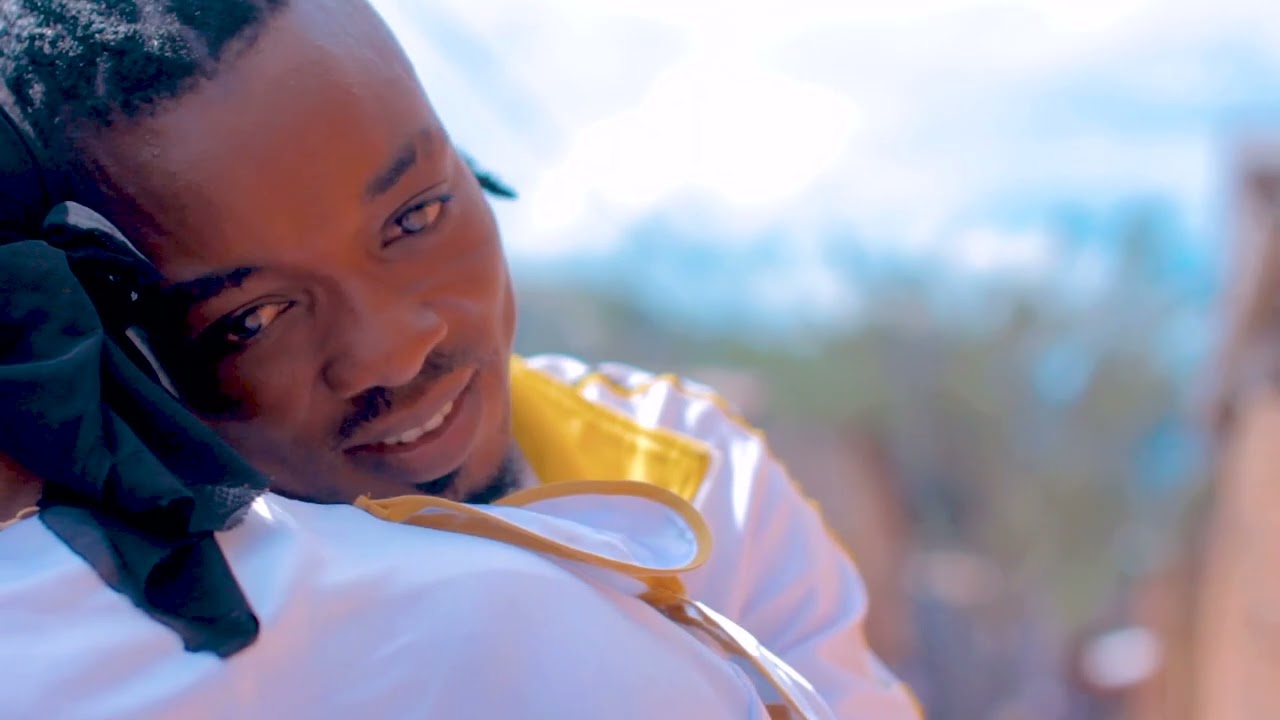 Dennis classic Sapologue NINI NASALI TE (vidéo officiel)