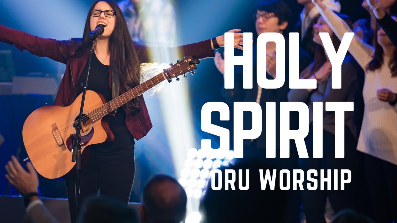 Holy Spirit & Here Again sung by ORU Worship's Kimmie Simon | Online Chapel/Spring 2020