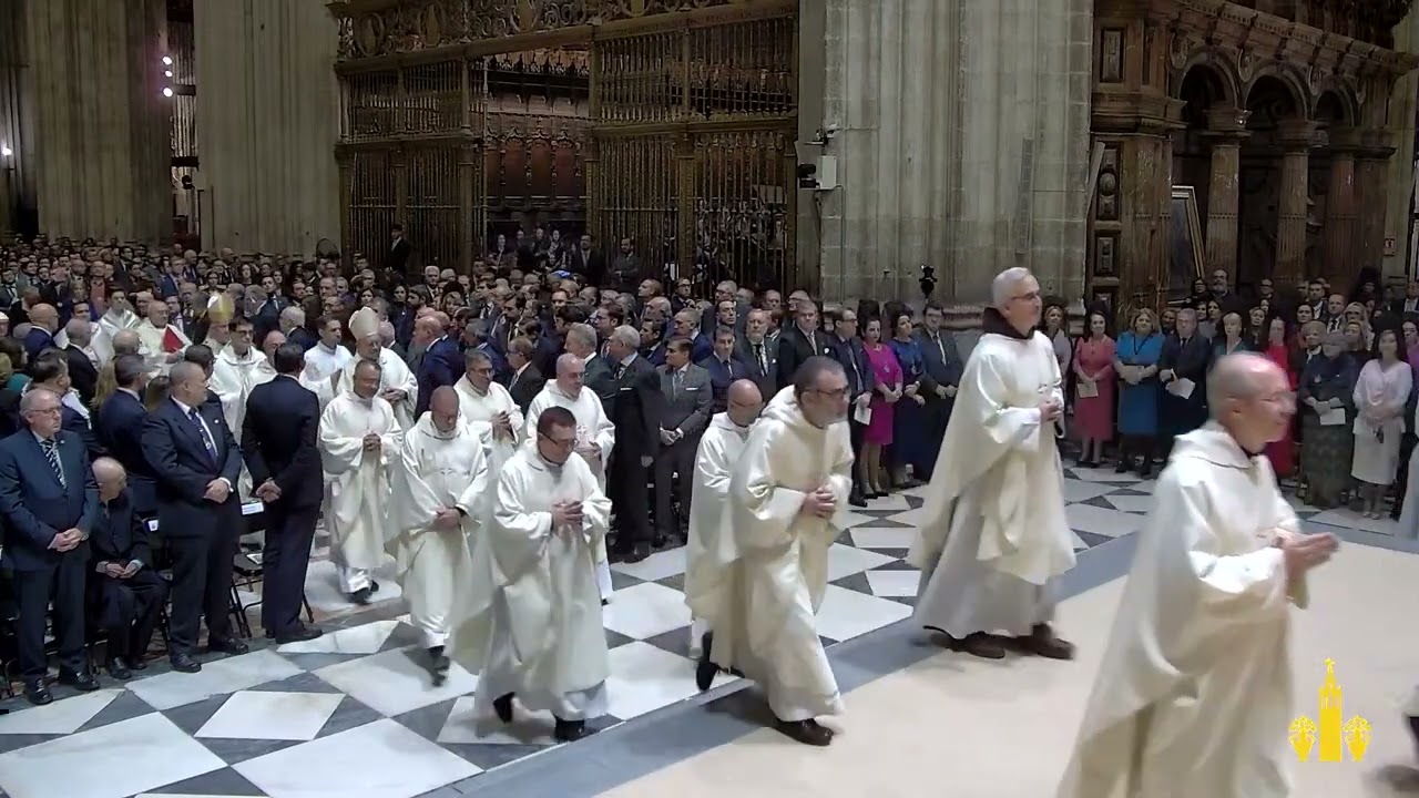 Misa estacional XXV aniversario Coronación Canónica Virgen Estrella | Sevilla | 2024