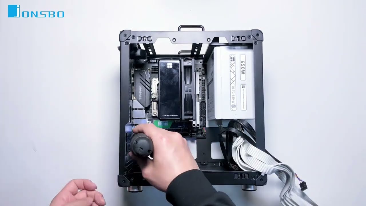 Jonsbo C6 Review: Case Mini 2.3kg Nhưng Chứa Được Cả Thế Giới! | Build PC Siêu Gọn