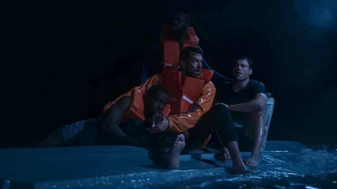 Four Friends Went Into the Ocean… Only One Returned Alive|TrueStory