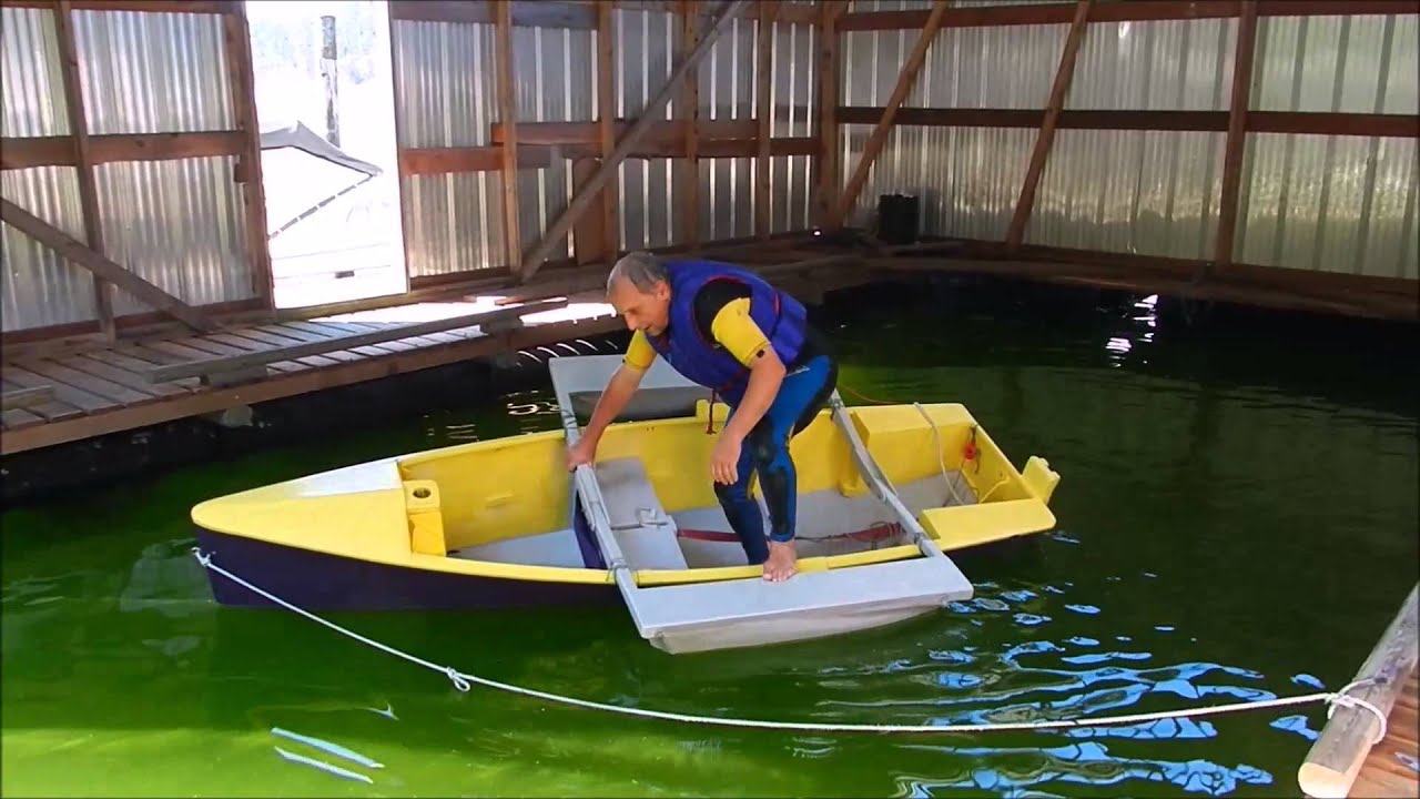 Duo dinghy test capsizes